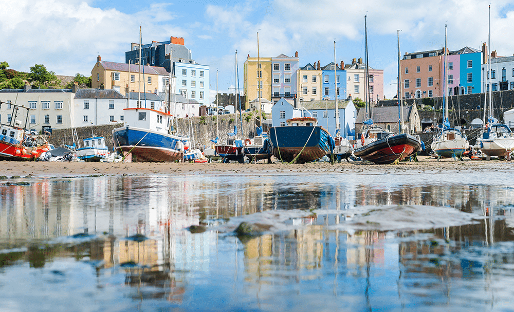 The Welsh seaside, just one location to feature in our pick of the best Welsh crime fiction