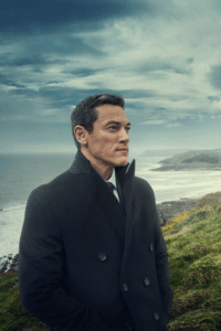 Luke Evans stars as Detective Superintendent Steve Wilkins in ITV's new crime drama. Here's our The Pembrokeshire Murders review