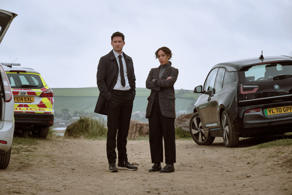Ben Aldridge and Pearl Mackie star in The Long Call episode 1