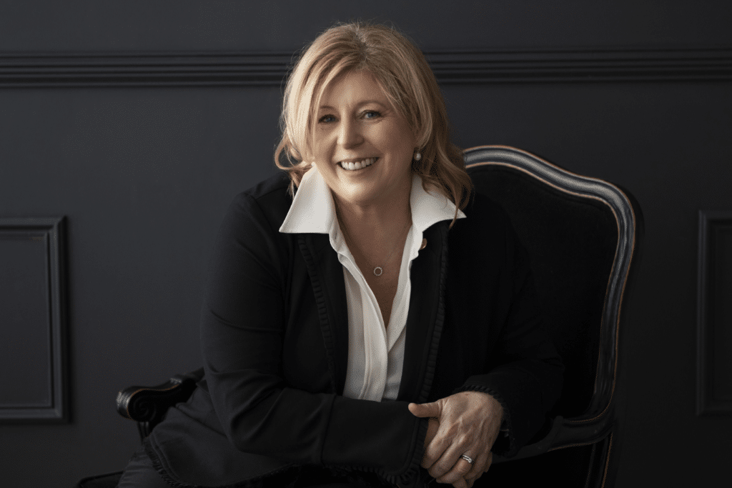 Headshot of Liane Moriarty. Credit: Über Photography